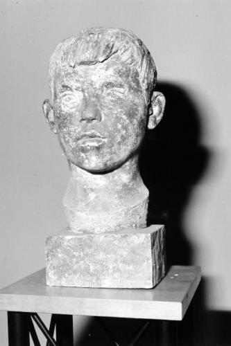 ritratto di bambino (scultura) - ambito salentino (primo quarto sec. XX)