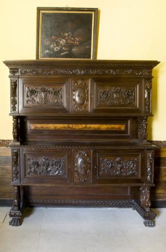 credenza a due corpi - produzione pugliese (fine/ inizio secc. XIX/ XX)