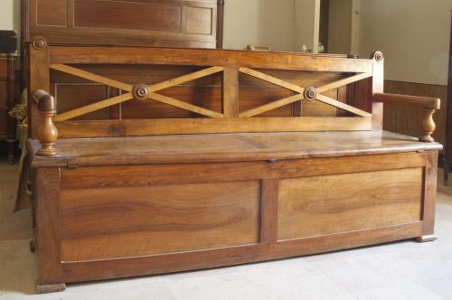 cassapanca - produzione pugliese (fine/ inizio secc. XIX/ XX)