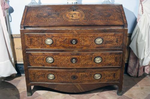 cassettone - a ribalta, coppia - ambito italiano (seconda metà sec. XIX)