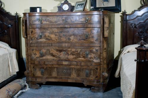 cassettone - ambito italiano (seconda metà sec. XIX)