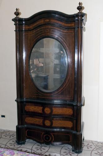 armadio - ambito Italia meridionale (fine/ inizio secc. XIX/ XX)