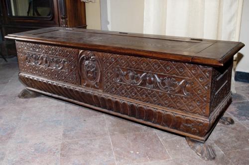 cassone - ambito Italia meridionale (inizio sec. XX)