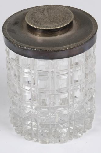 scatola - produzione italiana (prima metà sec. XX)