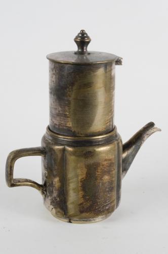 caffettiera - ambito Italia meridionale (prima metà sec. XX)