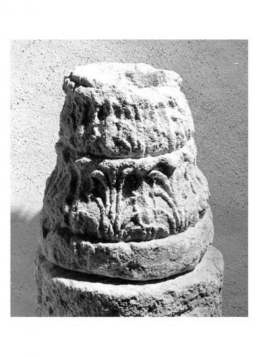 base di colonna - ambito Italia meridionale (secc. XIII/ XIX)