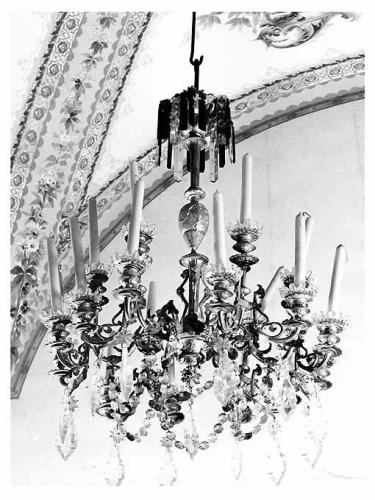 lampadario - ambito pugliese (prima metà sec. XIX)