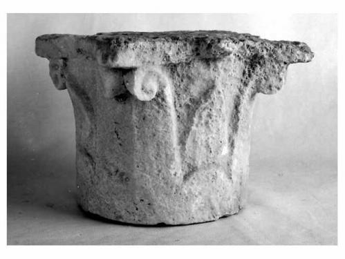 capitello - ambito pugliese (prima metà sec. XIII)