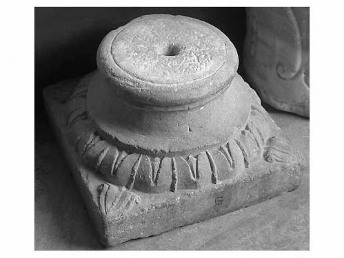 base di colonna - ambito pugliese (sec. XV)