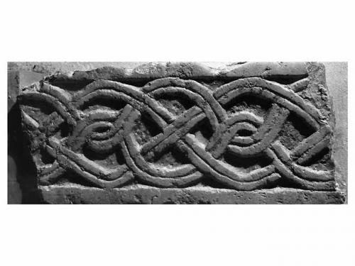 stipite, frammento - ambito pugliese (seconda metà sec. XII)