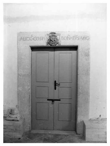 portale - ambito pugliese (secc. XVI/ XVII)