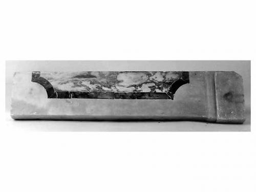 lastra, frammento - ambito Italia meridionale (seconda metà sec. XVIII)