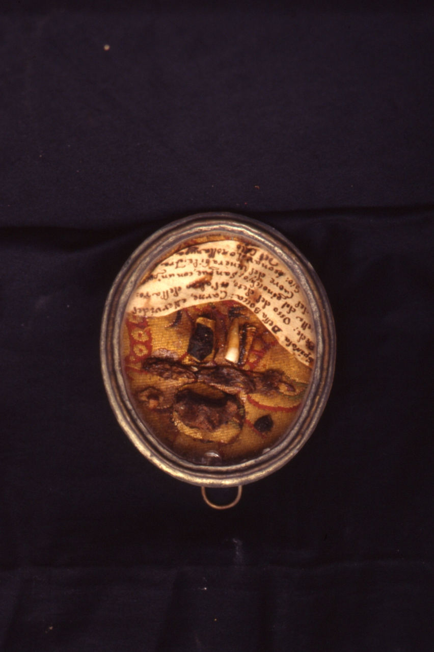 reliquiario a capsula - a medaglione - bottega napoletana (seconda metà sec. XIX)
