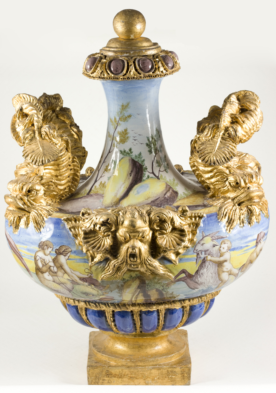 divinità marine (vaso da parata) di Terchi Bartolomeo (secondo quarto sec. XVIII)