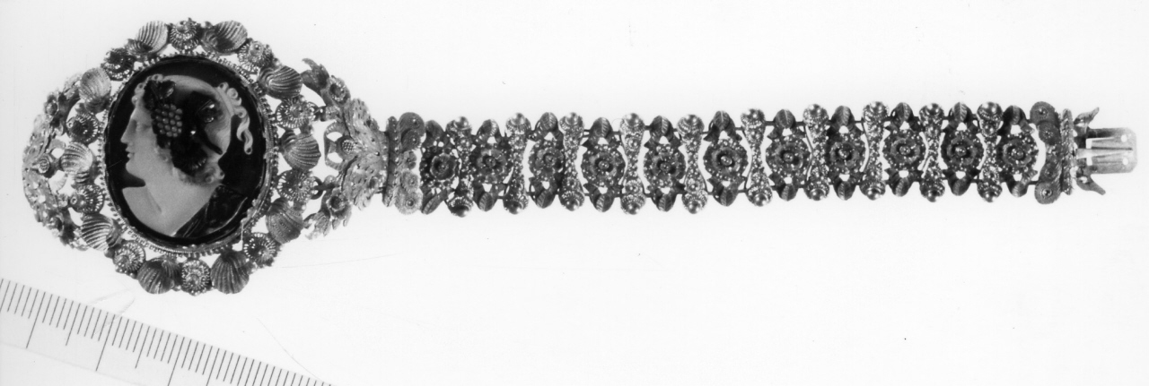 braccialetto di Pistrucci Benedetto (attribuito) - bottega inglese (sec. XIX)