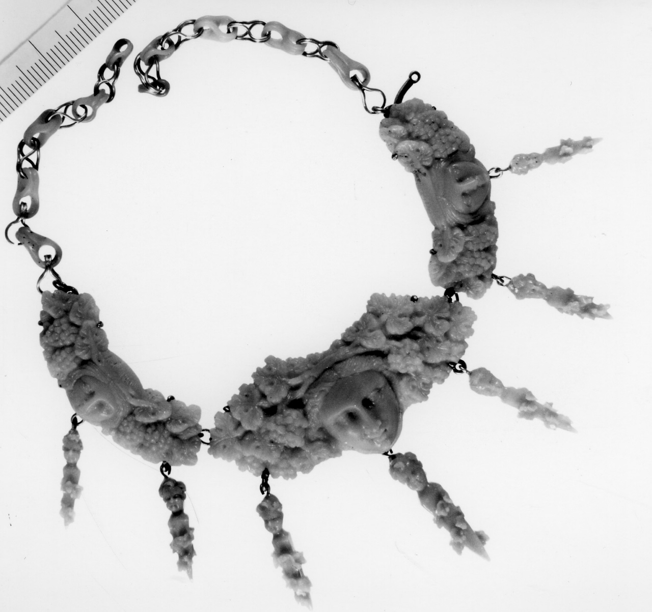 collana - bottega di Torre del Greco (metà sec. XIX)