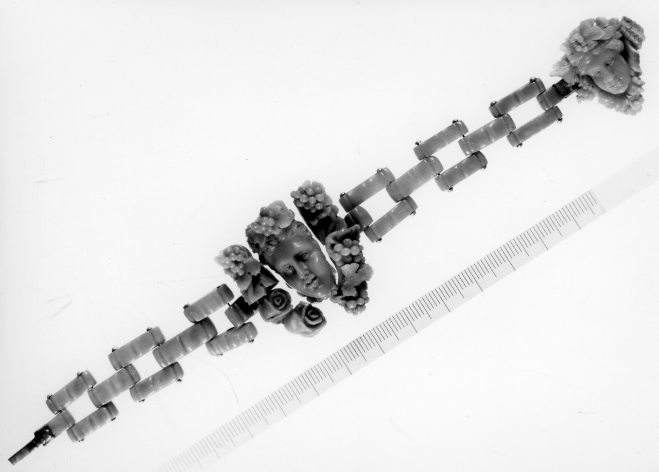 bracciale - bottega di Torre del Greco (metà sec. XIX)