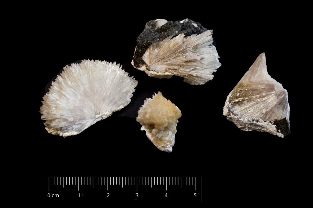 Aragonite (serie)