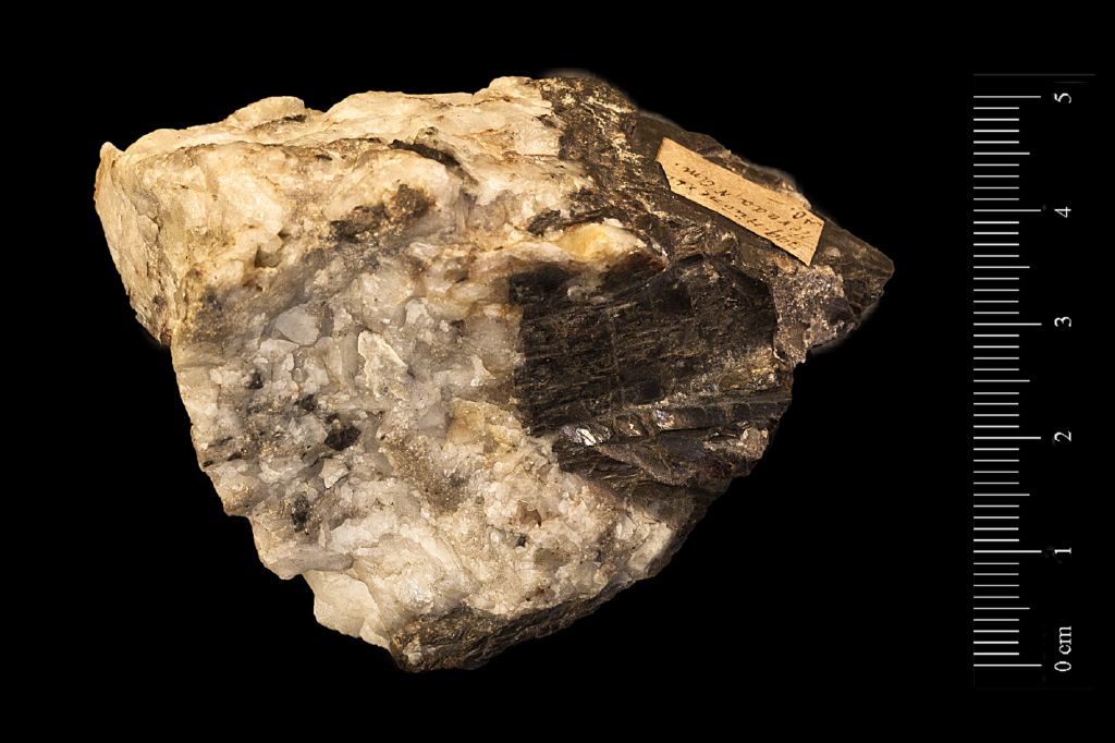 Huebnerite (esemplare)