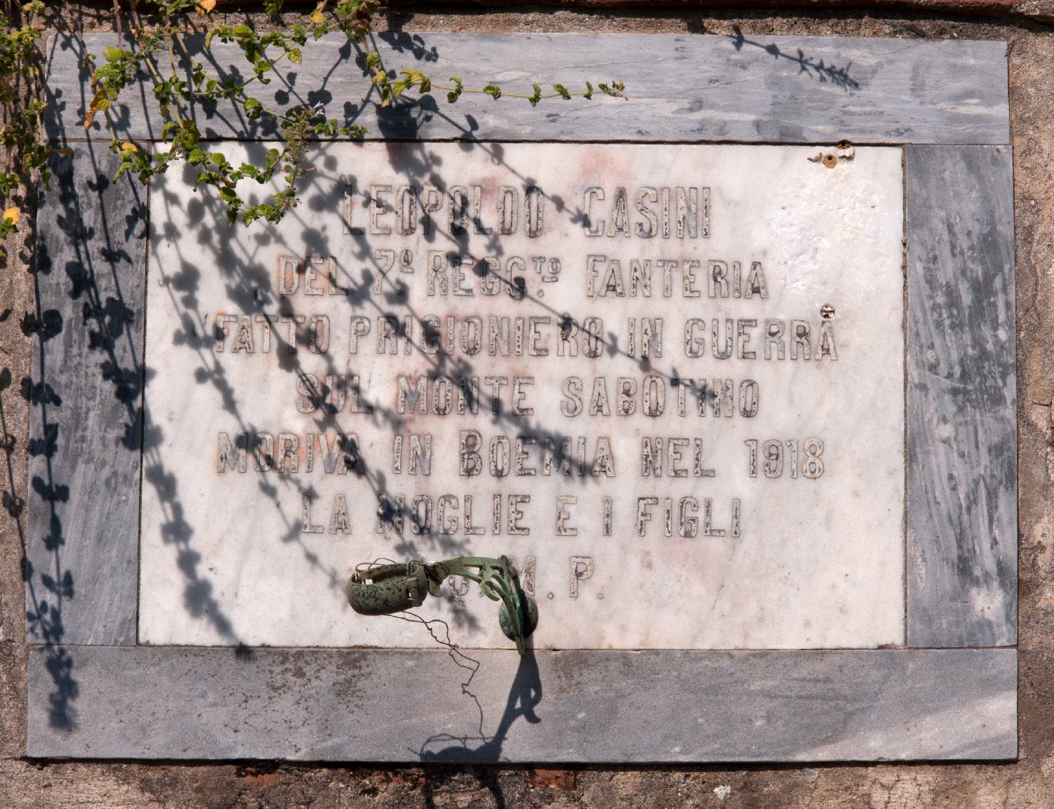 lapide commemorativa ai caduti - ambito toscano (sec. XX)