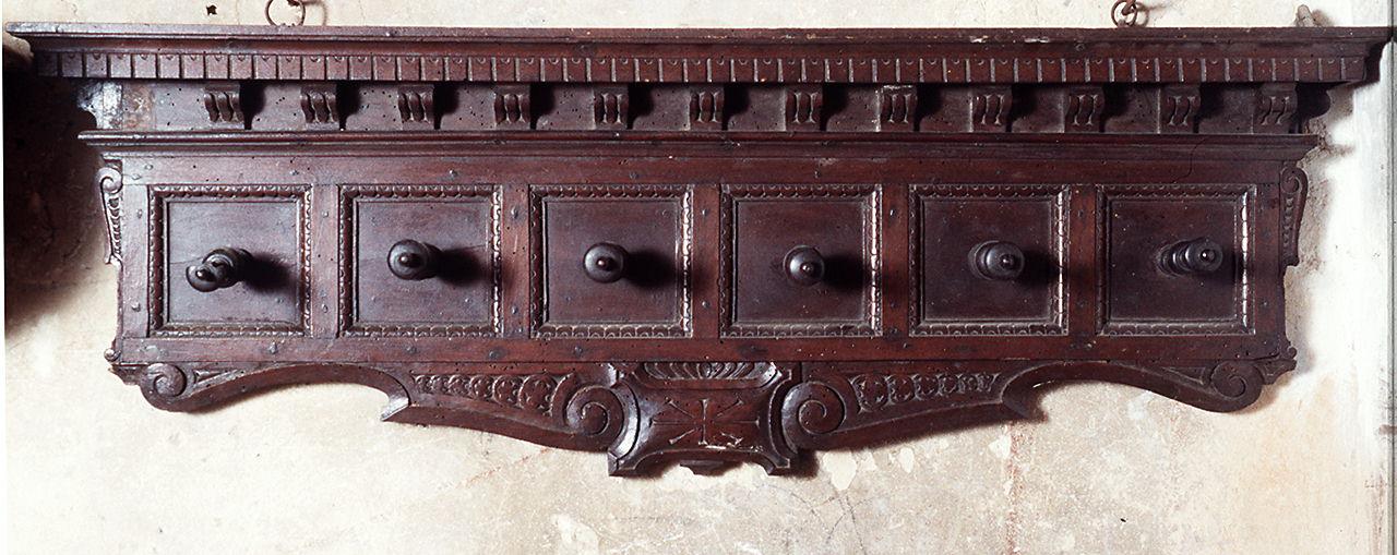 attaccapanni da parete - manifattura toscana (seconda metà sec. XVI)