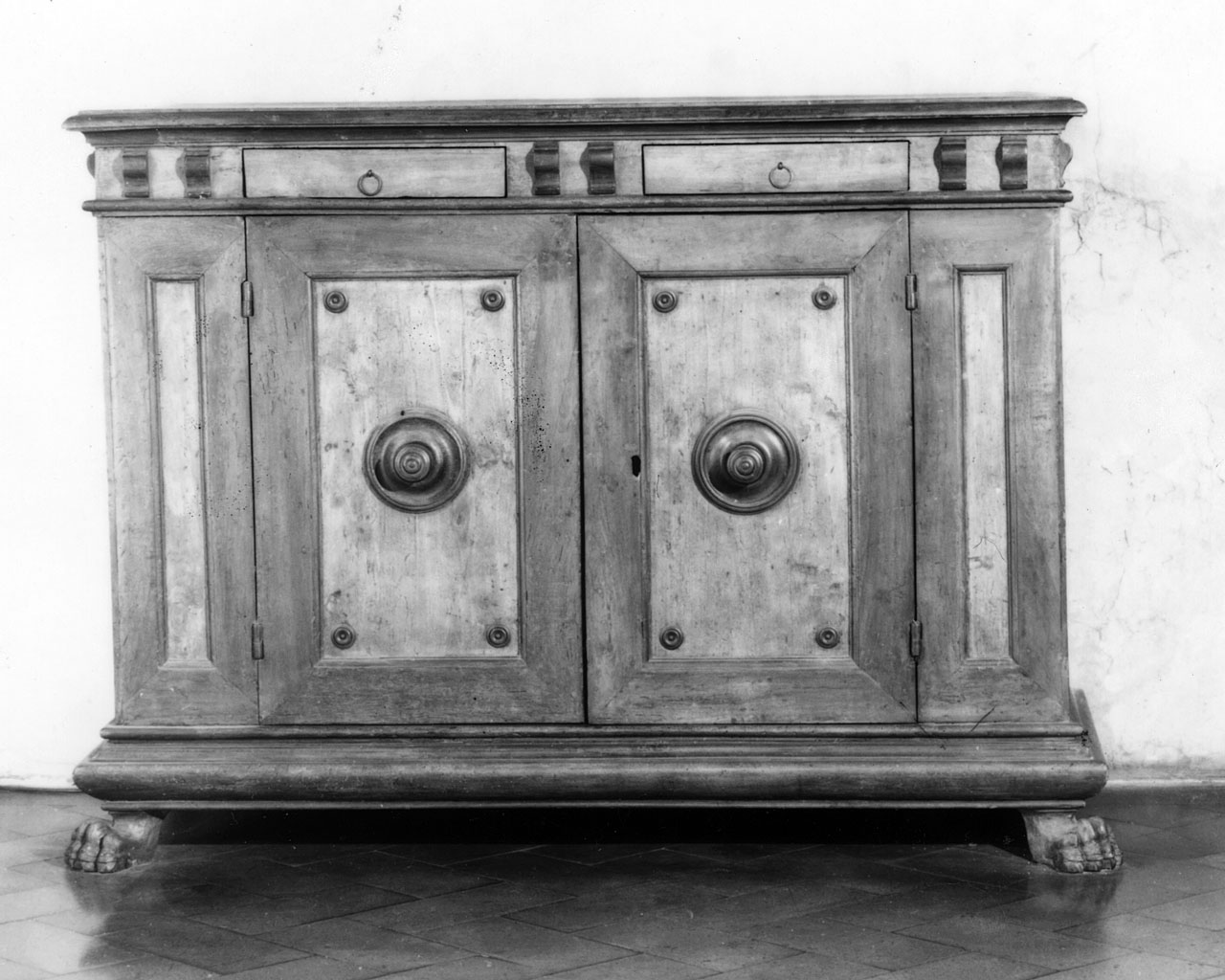 credenza - manifattura toscana (prima metà sec. XX)