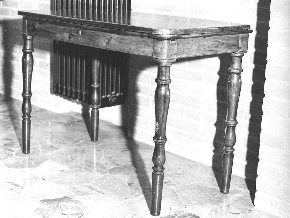 tavolo - ambito parmense (fine sec. XIX)