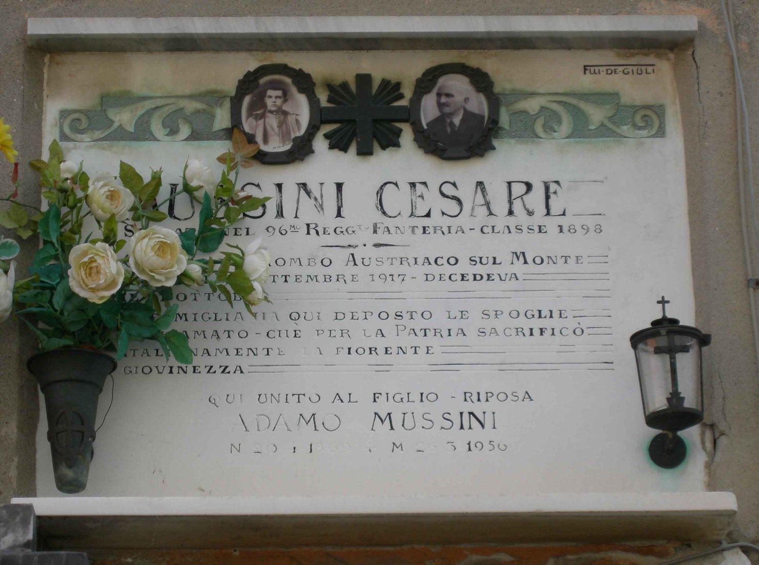 tomba di Ditta De Giuli (sec. XX)