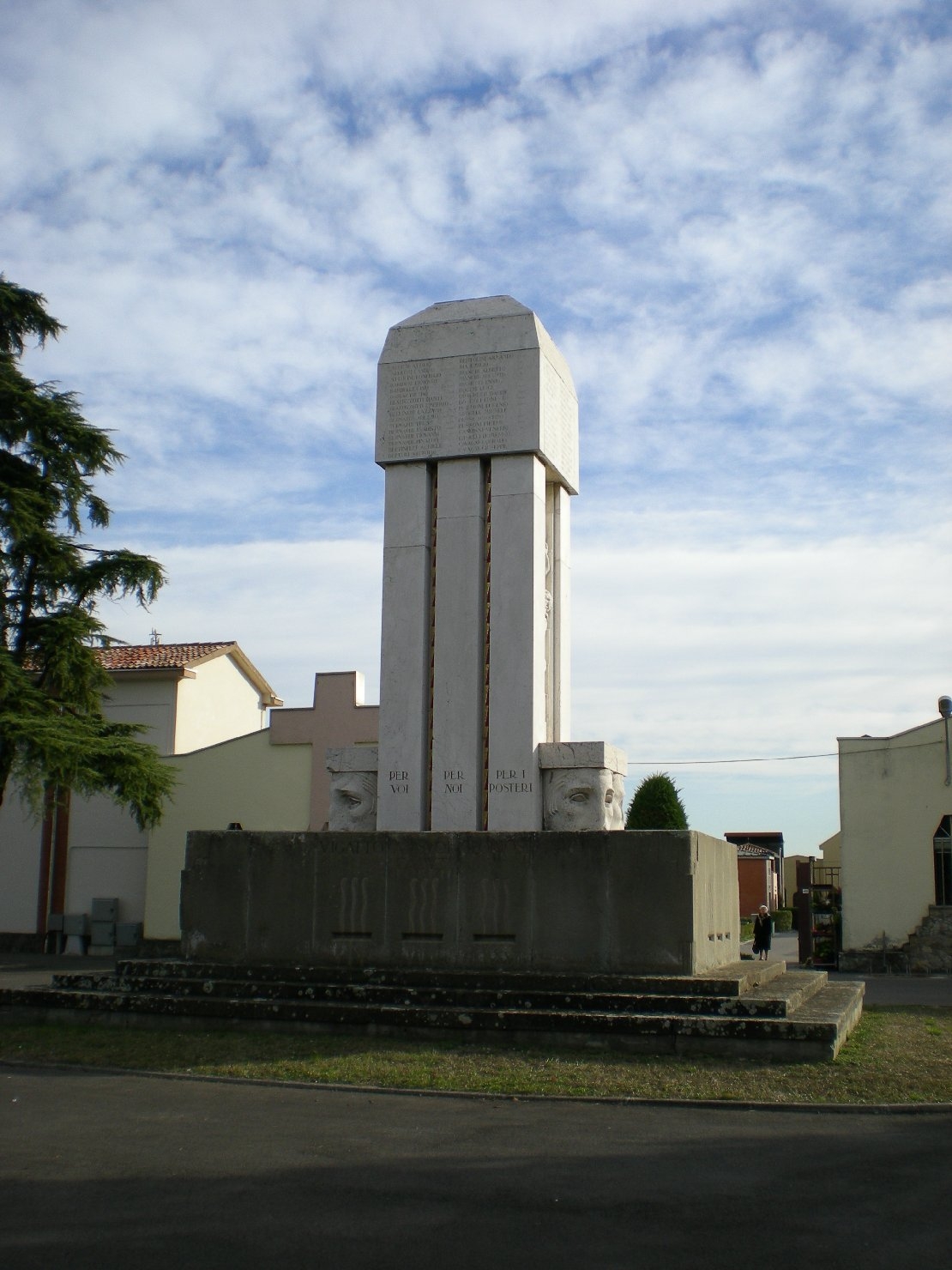monumento ai caduti - a pilo di Monguidi Mario (sec. XX)