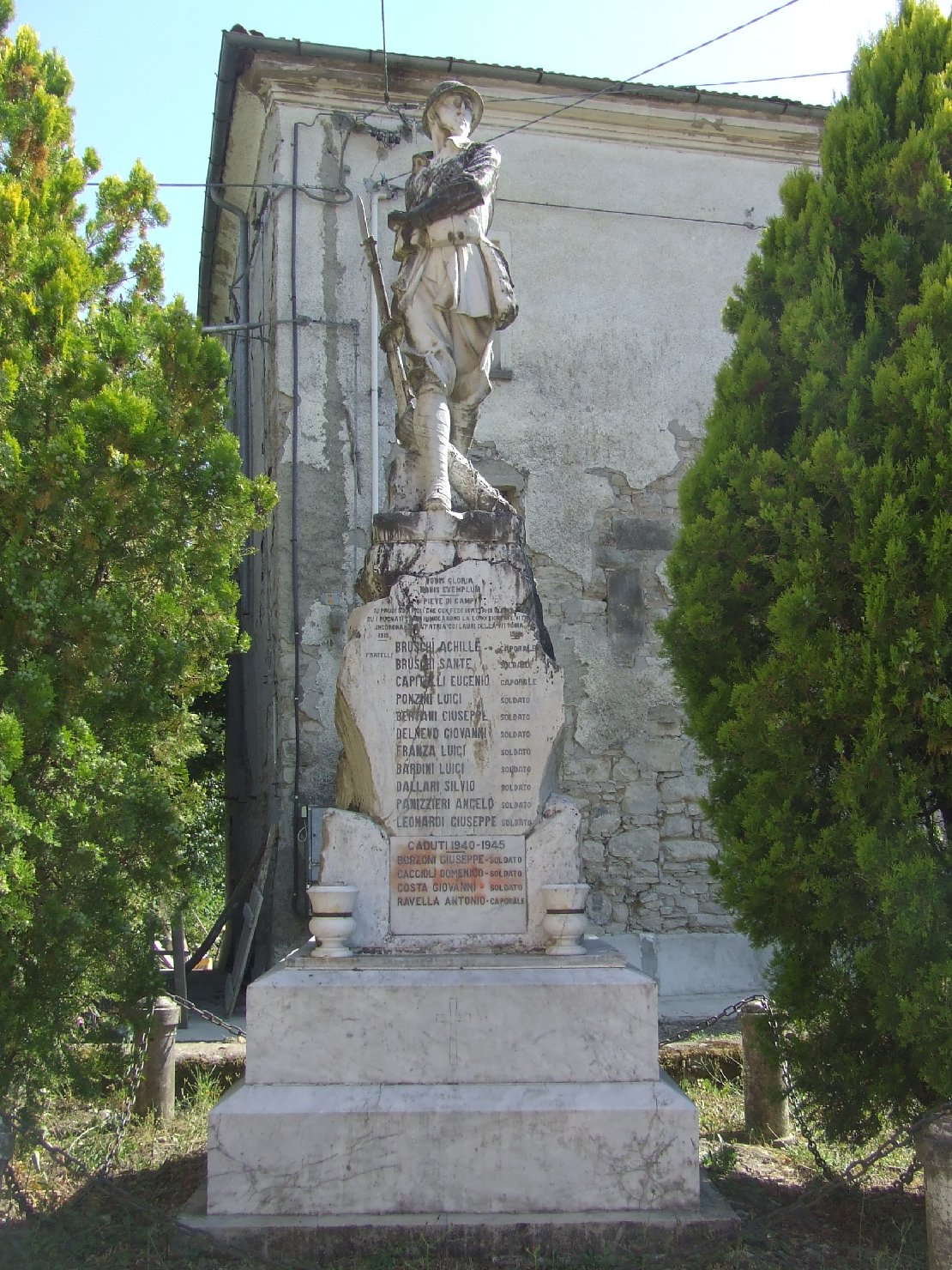 figura di soldato: fante (monumento ai caduti - a cippo) - ambito parmense (sec. XX)
