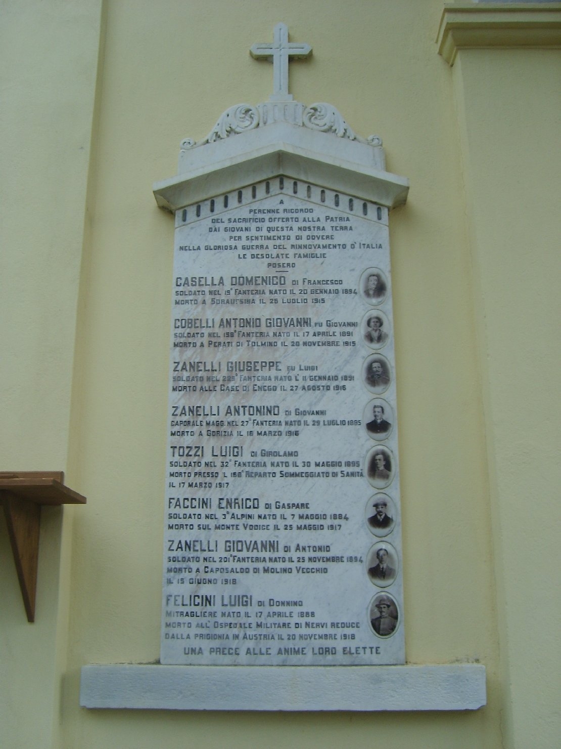 croce (lapide commemorativa ai caduti) di Ditta Maggi (sec. XX)
