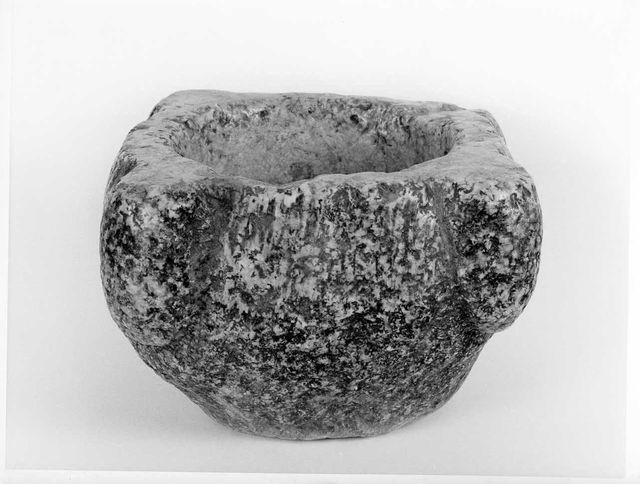 mortaio - bottega Italia centro-meridionale (XVIII/ XIX)