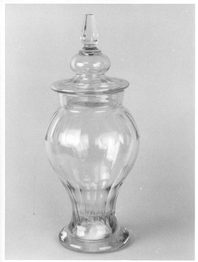 vaso - produzione italiana (prima metà XX)