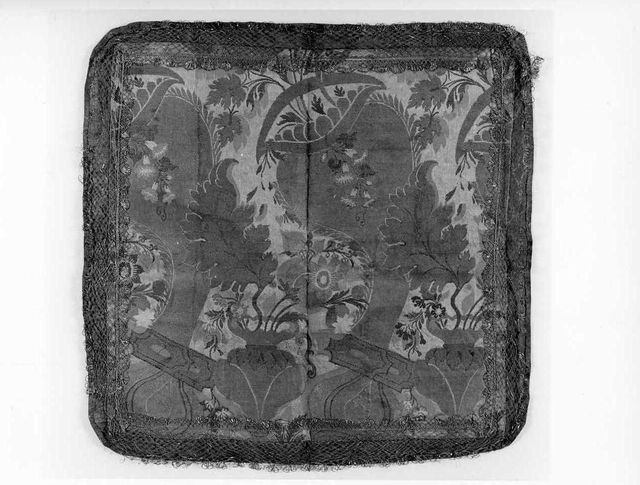 motivi decorativi (tessuto) - manifattura Italia meridionale (XVIII)