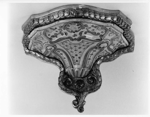 mensola - bottega Italia meridionale (XVIII/ XIX)