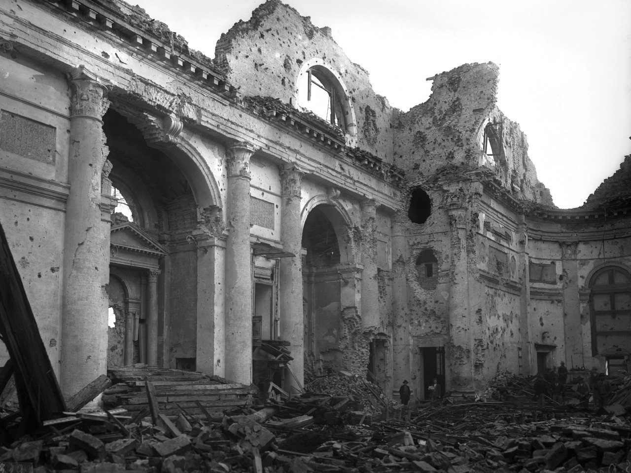 Architettura - Chiese - Chiesa di Santa Maria delle Grazie (negativo) di Caprioli Giovanni, Ongaro Massimiliano (XX)