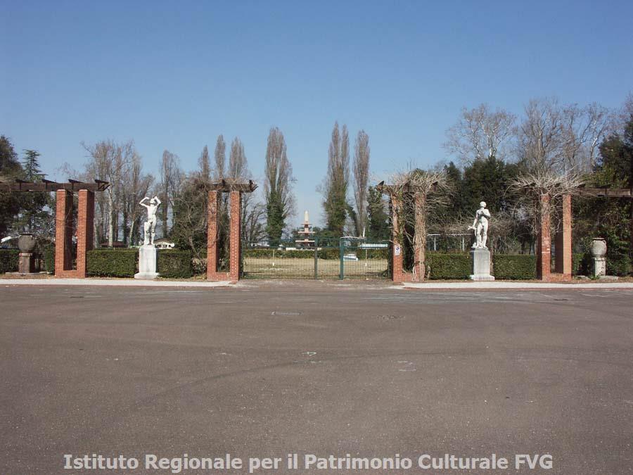 Parco delle piscine (piscina, comunale) - Torviscosa (UD) 