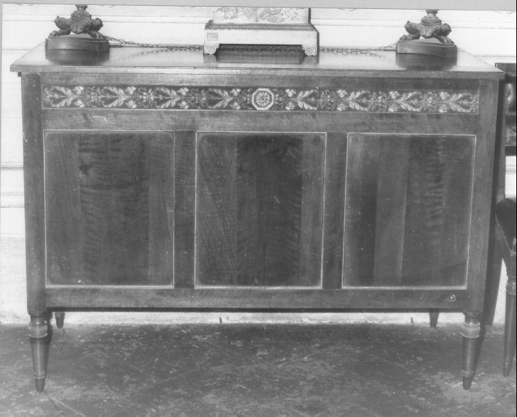 cassettone - ambito toscano (?) (primo quarto sec. XIX)