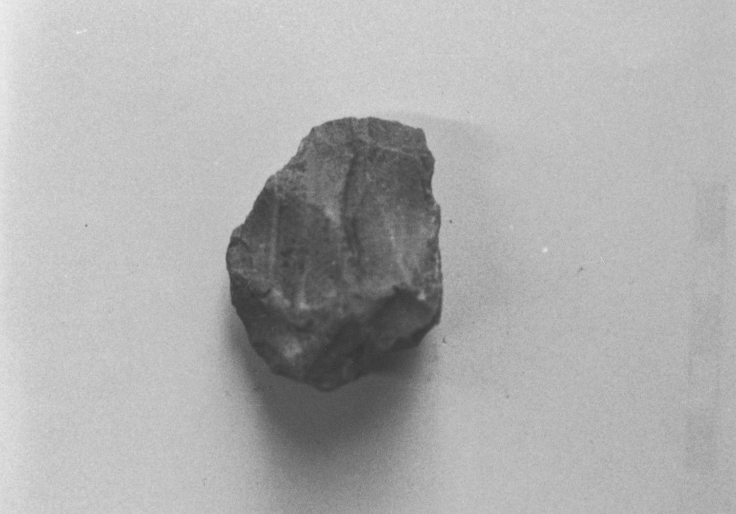 nucleo, subdiscoidale (inizio Paleolitico medio)