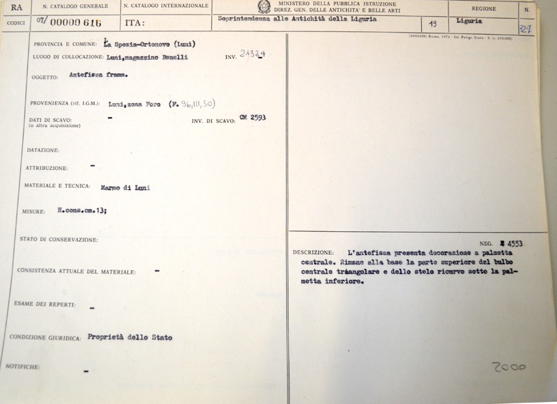 antefissa (non rilevata)