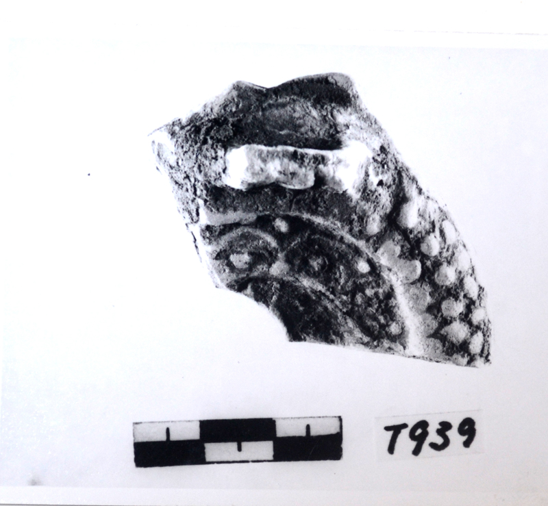 lucerna, Dressel-Lamboglia 30 A; Deneauve VIII B, disco, spalla (sec. II d.C)