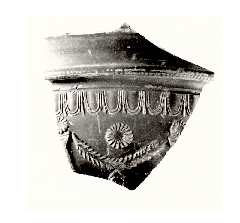 calice, Dragendorff 11, orlo, parete - ambito di Cn. Ateius (età tiberiana sec. I d.C)