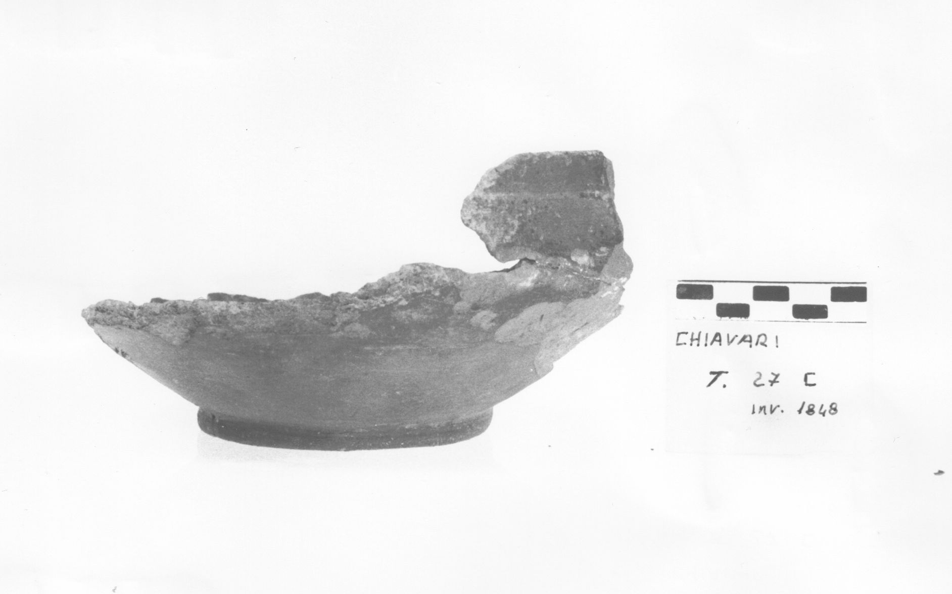 ciotola, carenata - cultura ligure (fine/ primo quarto VII a.C)