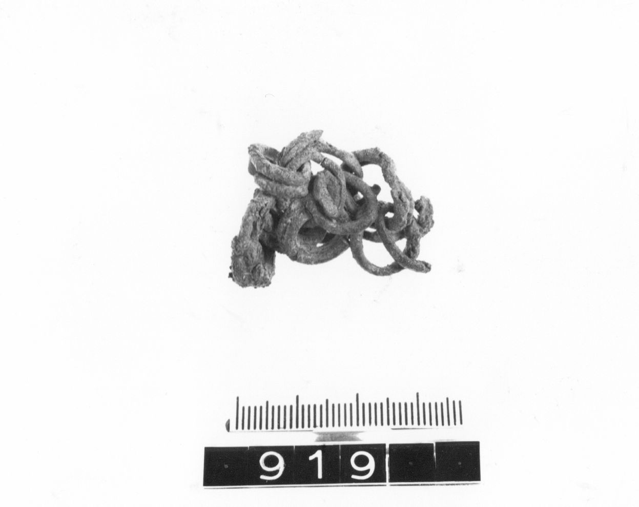catenella, a maglia doppia - cultura ligure (fine/ primo quarto VIII-VII a.C)