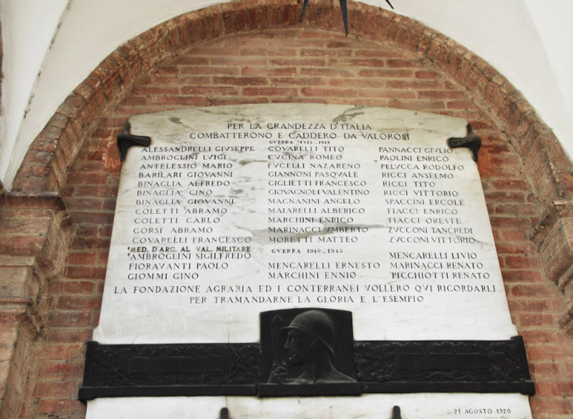 figura di soldato (lapide commemorativa ai caduti) - ambito italiano (sec. XX, sec. XX)