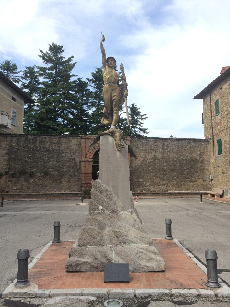 monumento ai caduti - a cippo di Biscarini Angelo, Fonderia Buongirolami (XX)