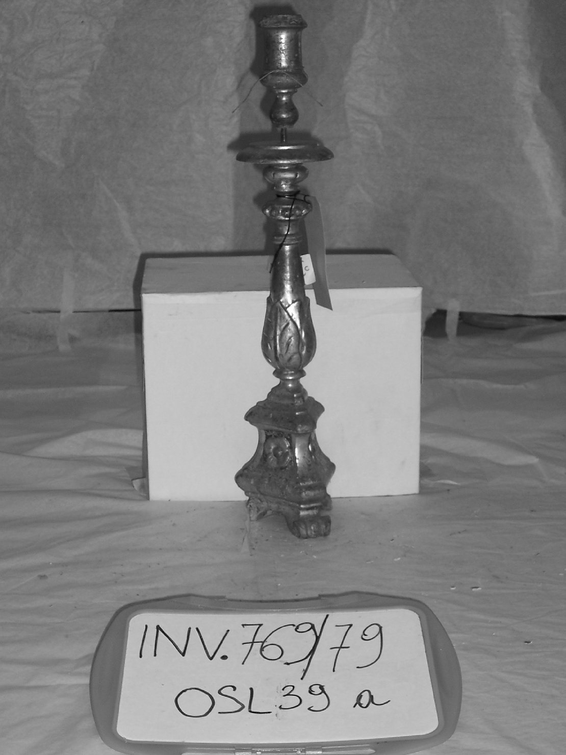 candeliere d'altare, elemento d'insieme - ambito lucchese (sec. XVIII)