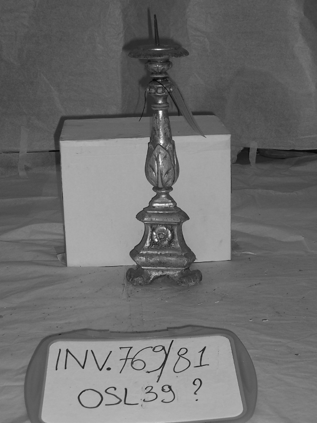 candeliere d'altare, elemento d'insieme - ambito lucchese (sec. XVIII)