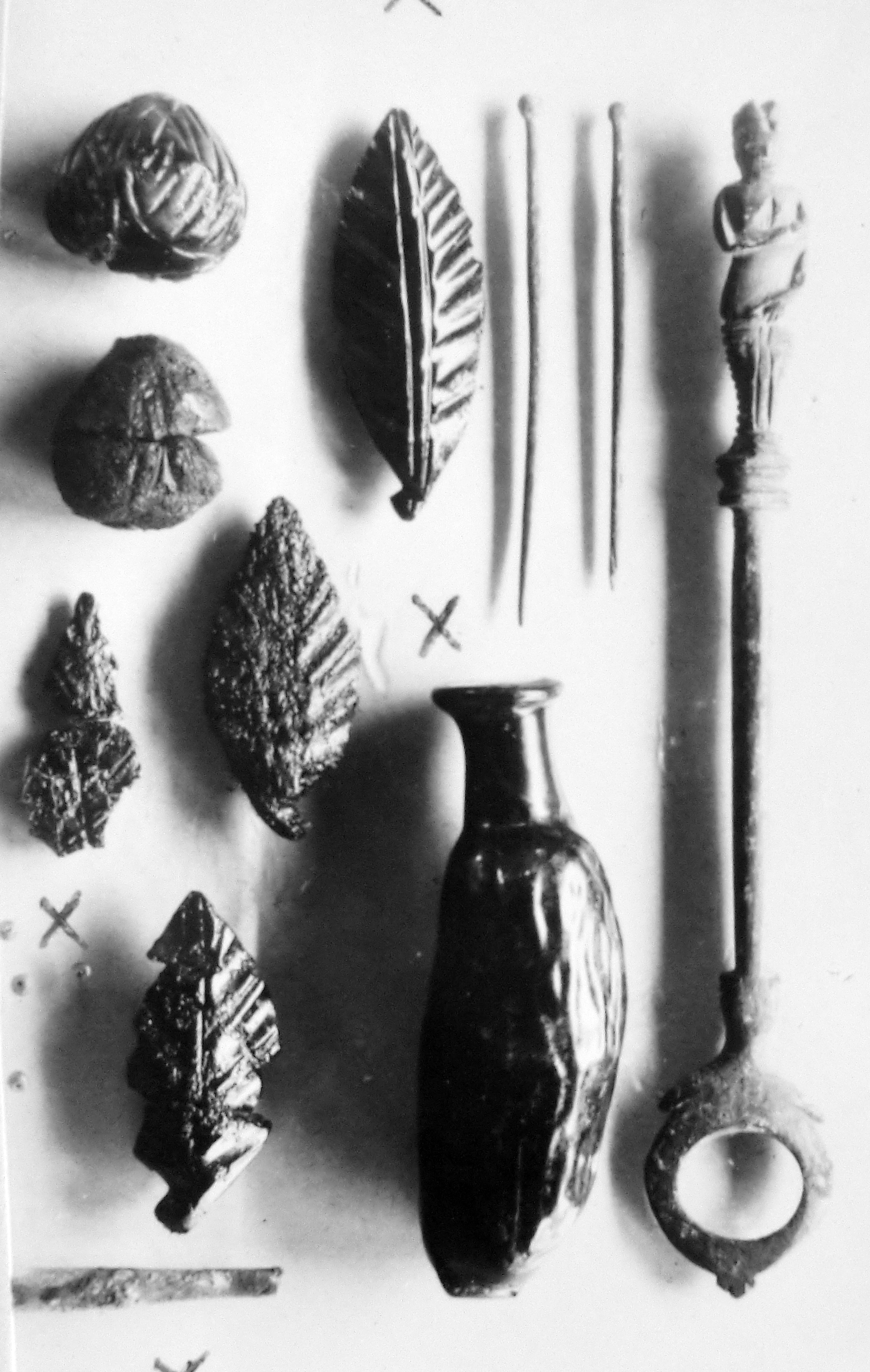 foglia (oggetto non identificato) (fine sec. II d.C)