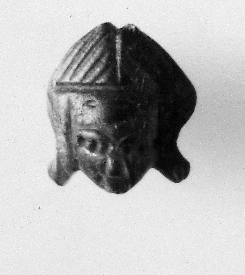 gorgone (?) (placca) (secc. I/ III d.C)